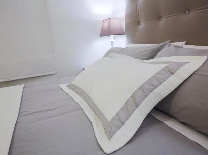 Nice, Cozy, Fcb Stadium,payment Parking Apartment *
