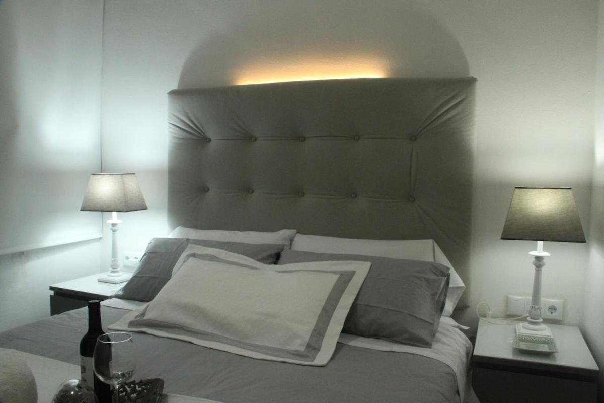 Nice, Cozy, Fcb Stadium,payment Parking Barcelona