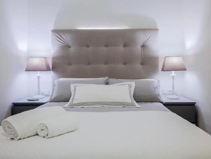 Nice, Cozy, Fcb Stadium,payment Parking Apartment *
