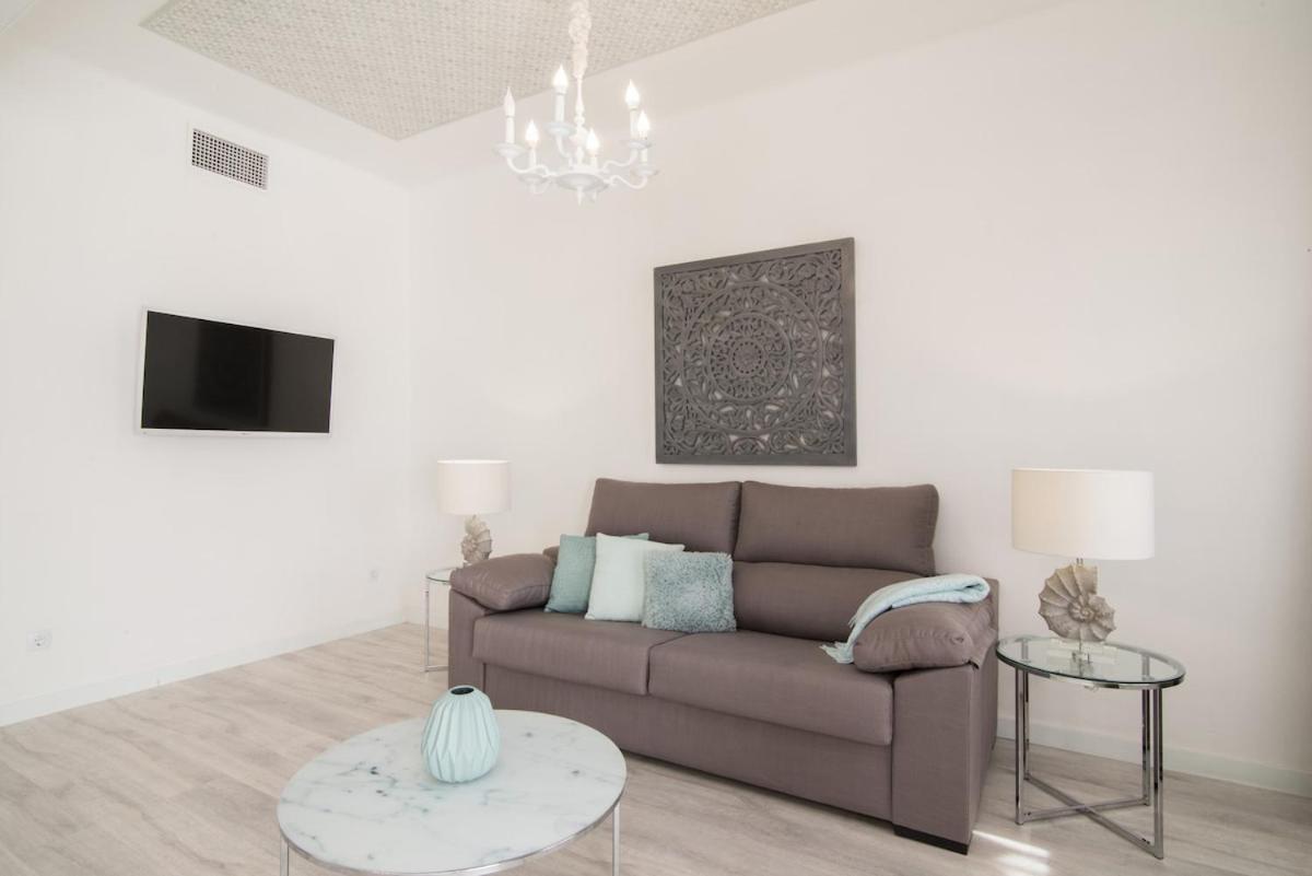 Appartement Nice, Cozy, Fcb Stadium,payment Parking Barcelone